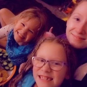 Meet your Posher, Alexandra